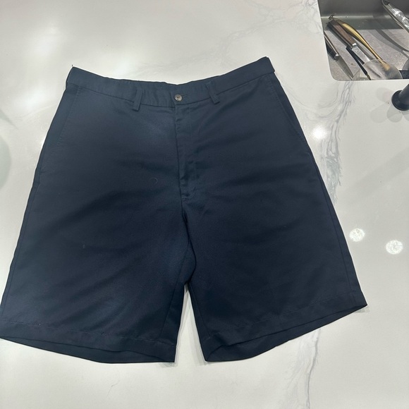 Haggar Black Flat Front Shorts Classic Design - Picture 1 of 4